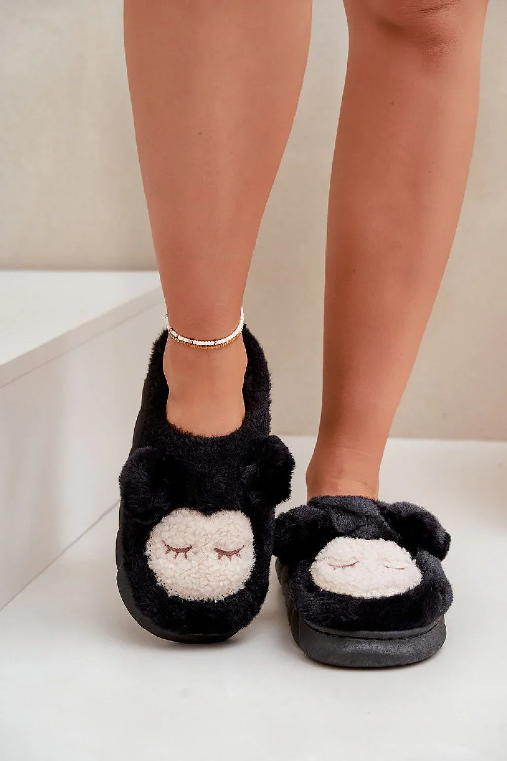 Women Appliqué Winter Slippers