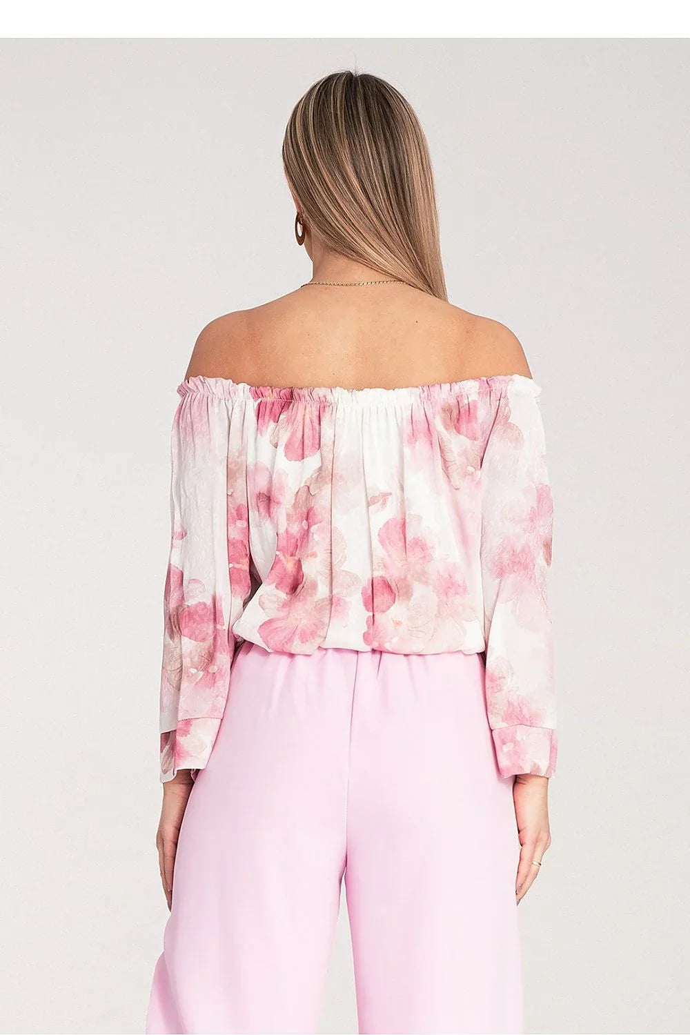 Women Blouse – Lightweight – Three-Quarter Sleeve