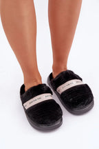 Women Classic Insulated Slippers
