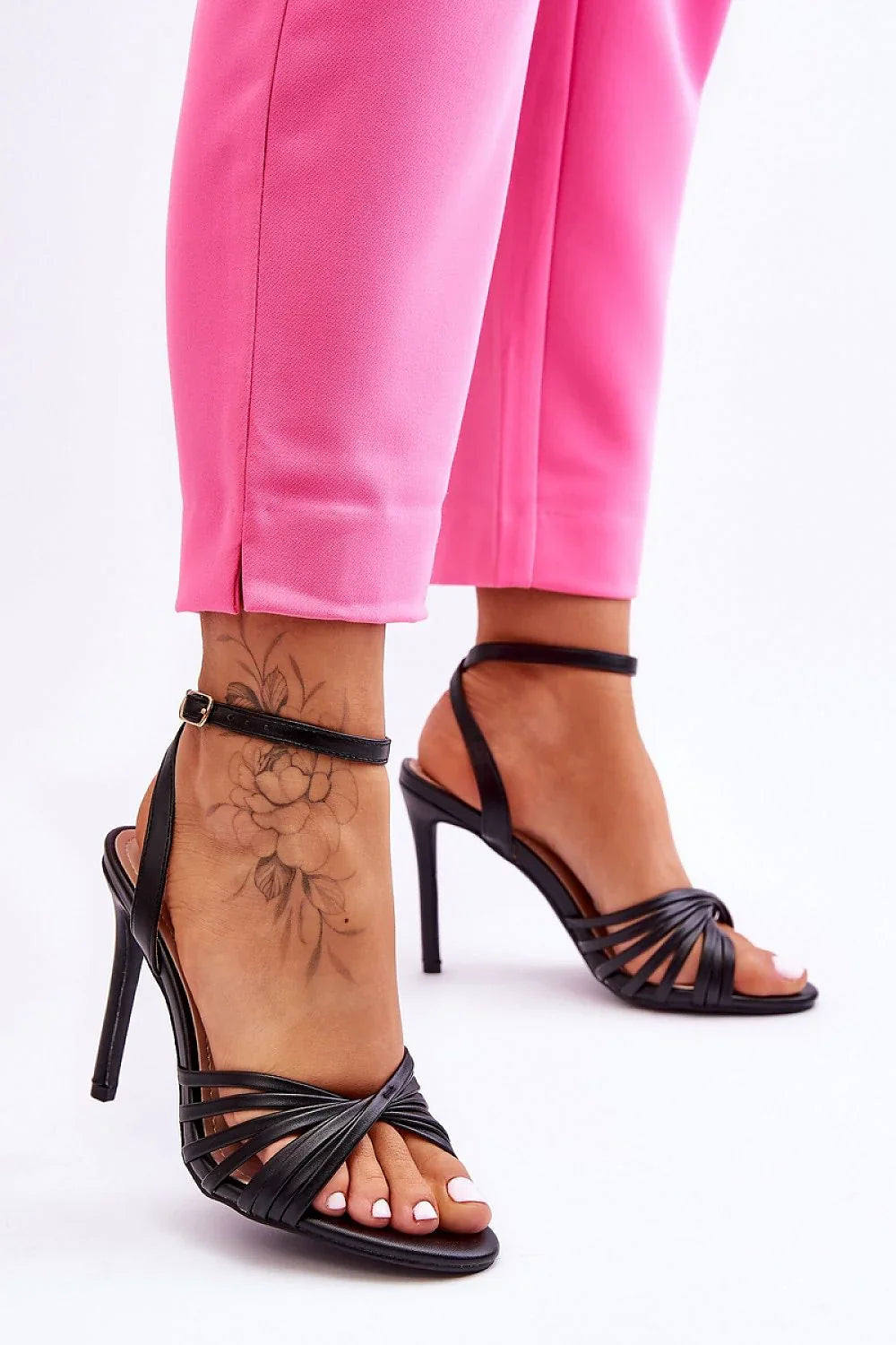 Women Elegant Strappy Stiletto Heel Sandals
