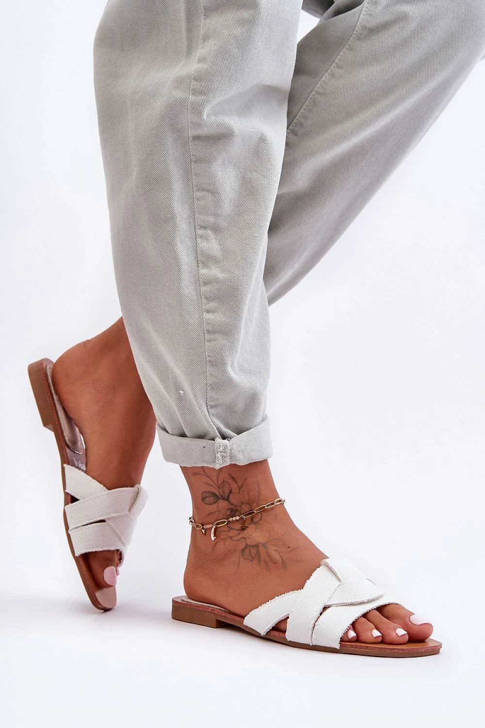 Women Multi-Strap Walking Flip Flops