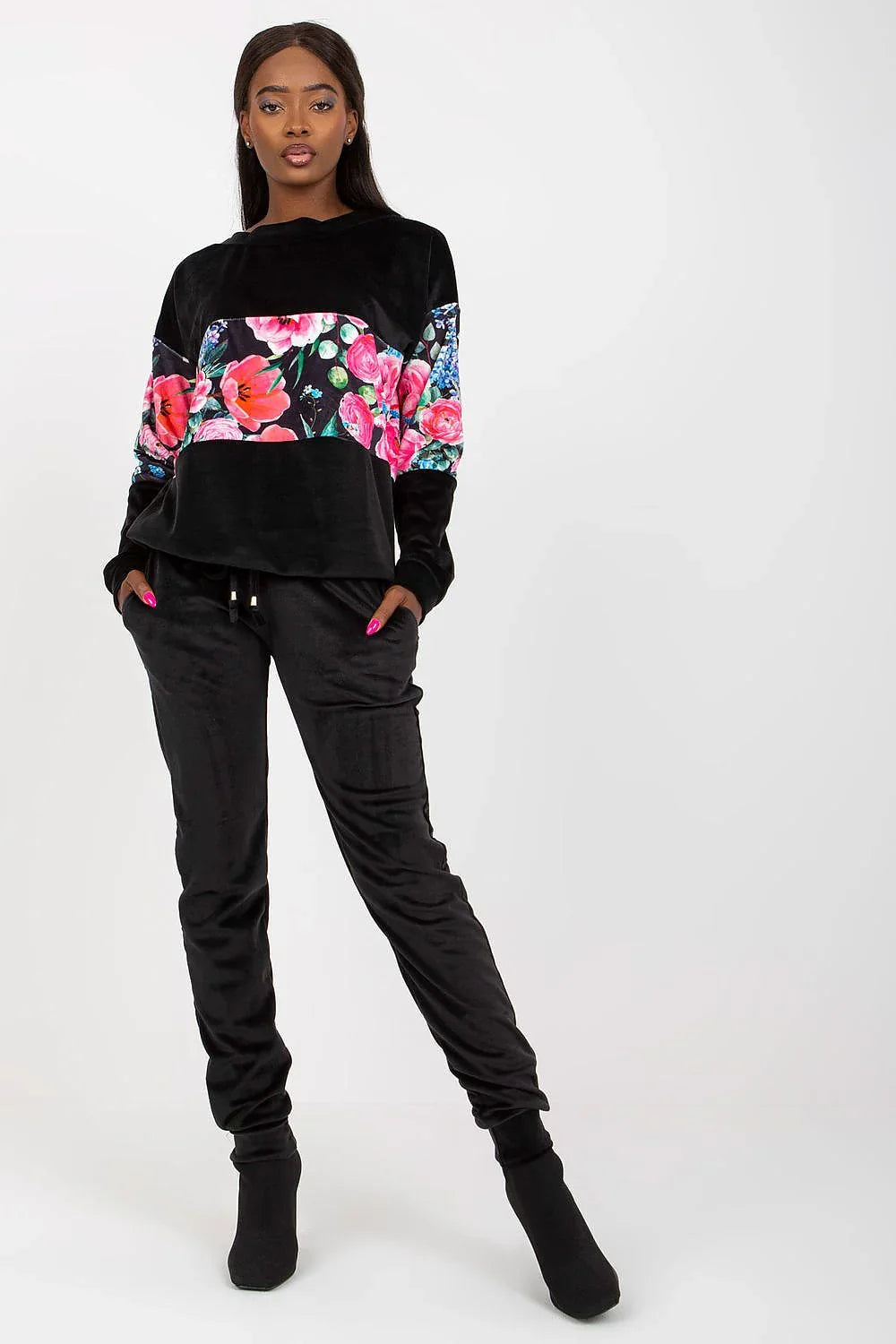 Women’s Floral Sweatshirt and Straight Leg Pants Set