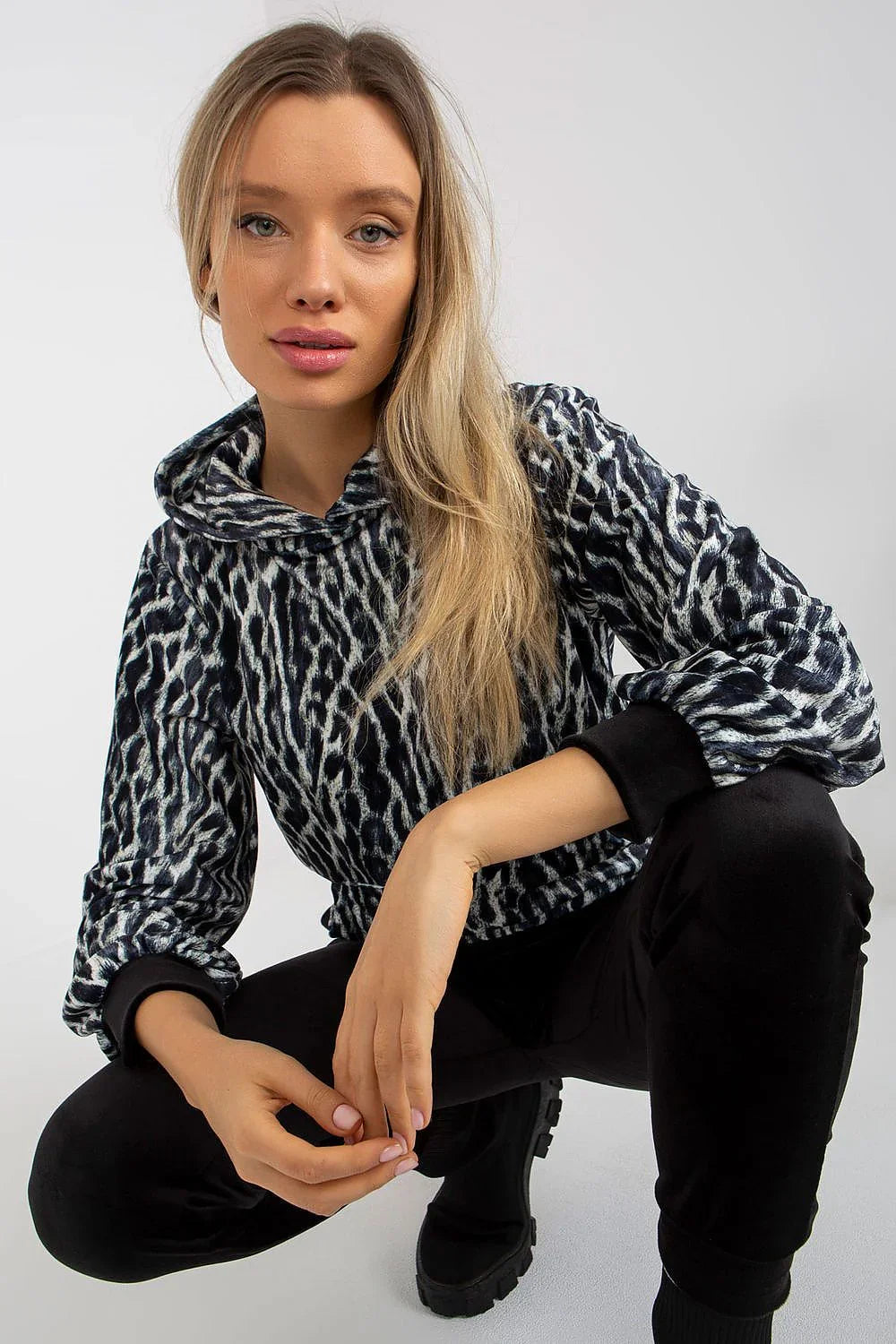 Women’s Graphic Hoodie and Tapered Pants Set