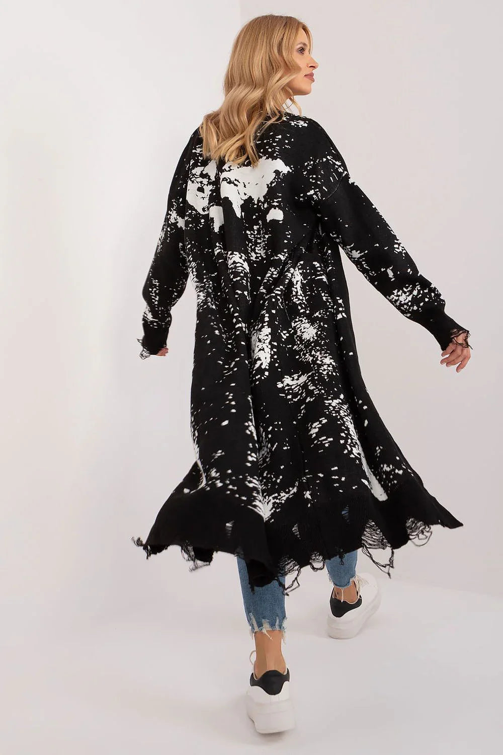 Women's Graphic Longline Cardigan Sweater fashion image