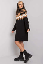 Women's Knee-Length Day Dress - Relaxed With Long Sleeves