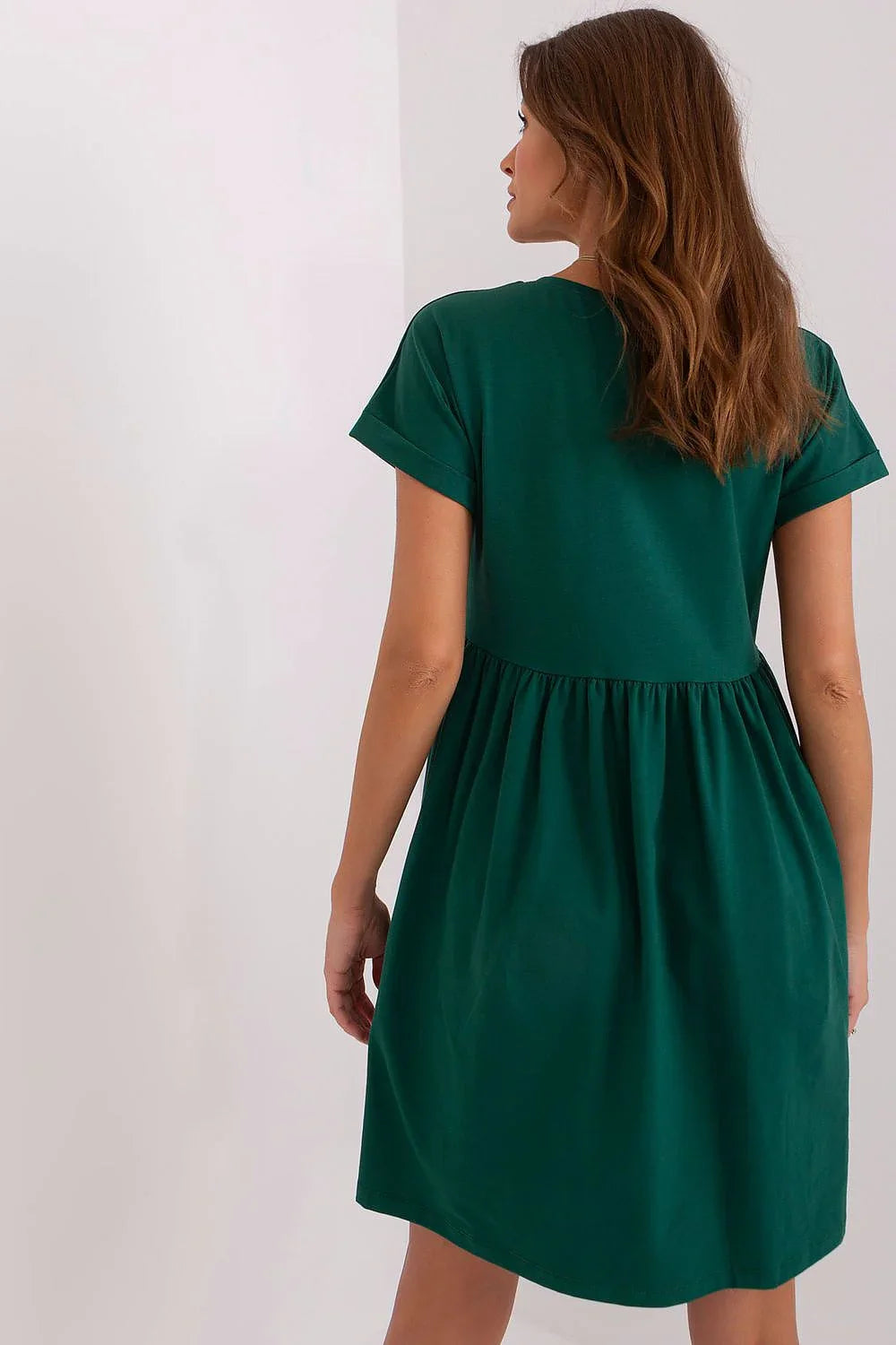 Women's Knee-Length Day Dress – Relaxed With Short Sleeves