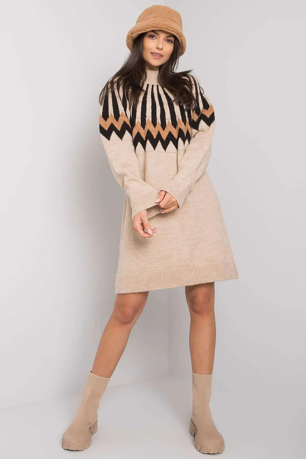 Women's Mini Day Dress – Relaxed With Long Sleeves