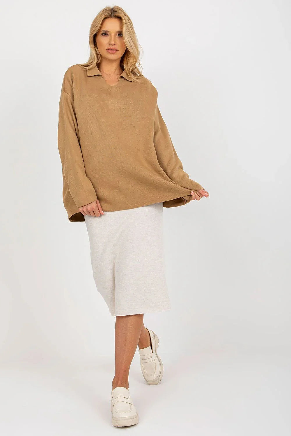 Women's Minimalist Solid V-Neck Pullover Sweater