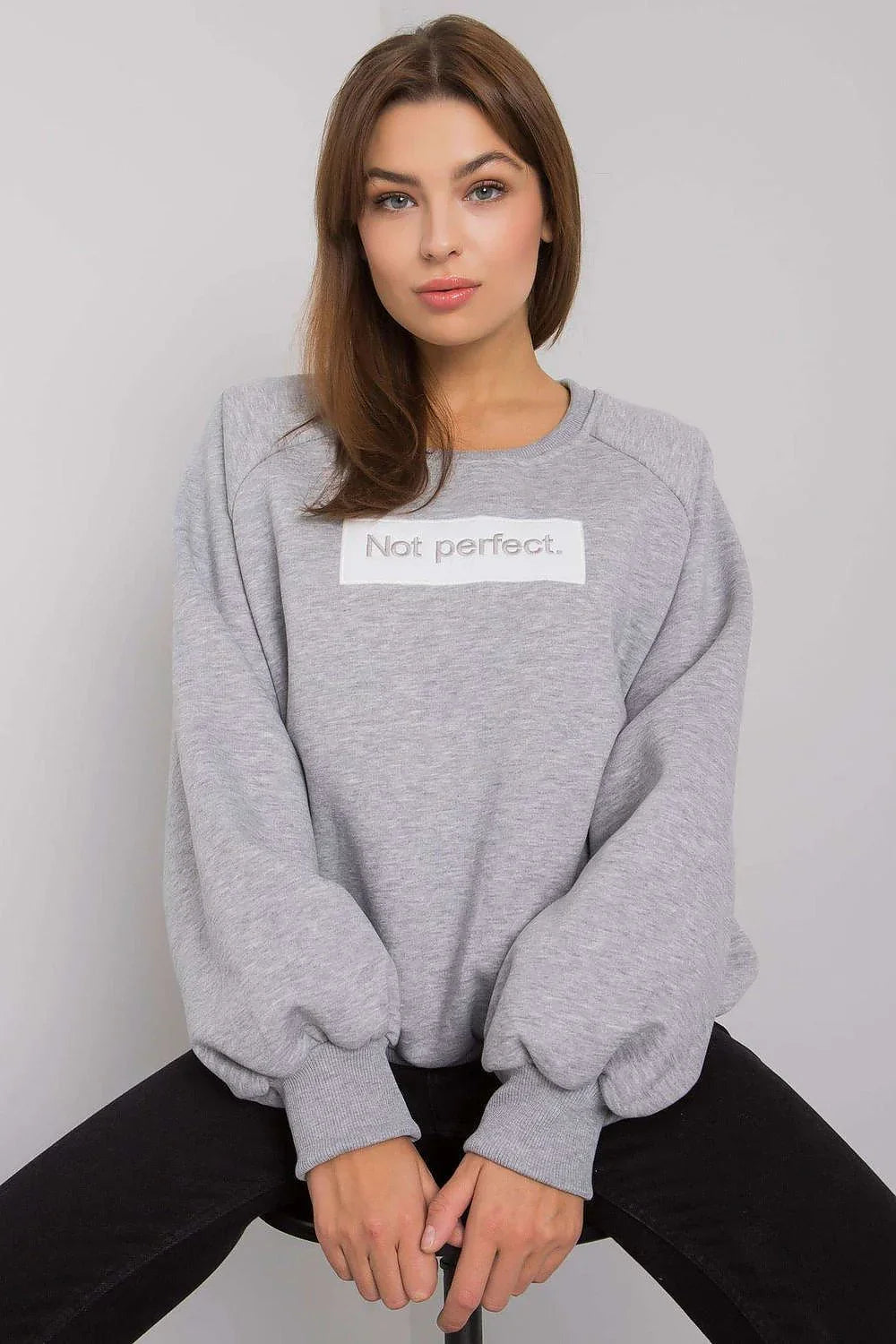Women's Sweatshirt - Crew-Neck With Relaxed Fit