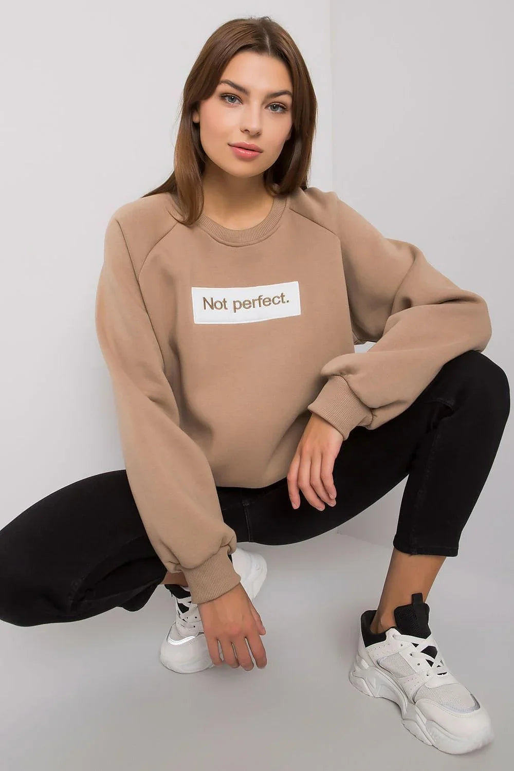 Women's Sweatshirt - Crew-Neck With Relaxed Fit