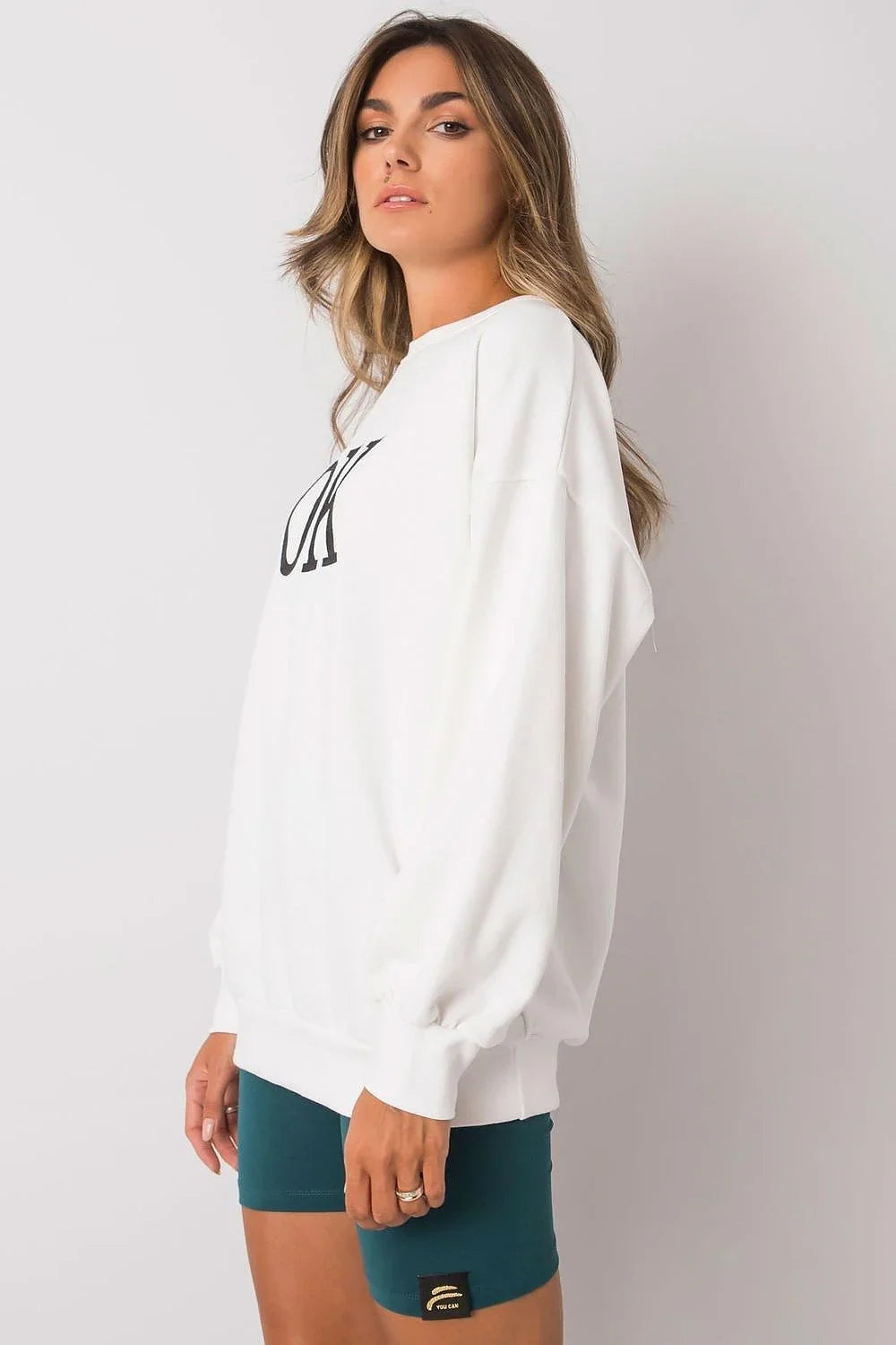 Women's Sweatshirt - Crew-neck With Relaxed Fit