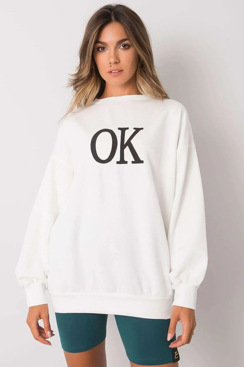 Women's Sweatshirt - Crew-neck With Relaxed Fit