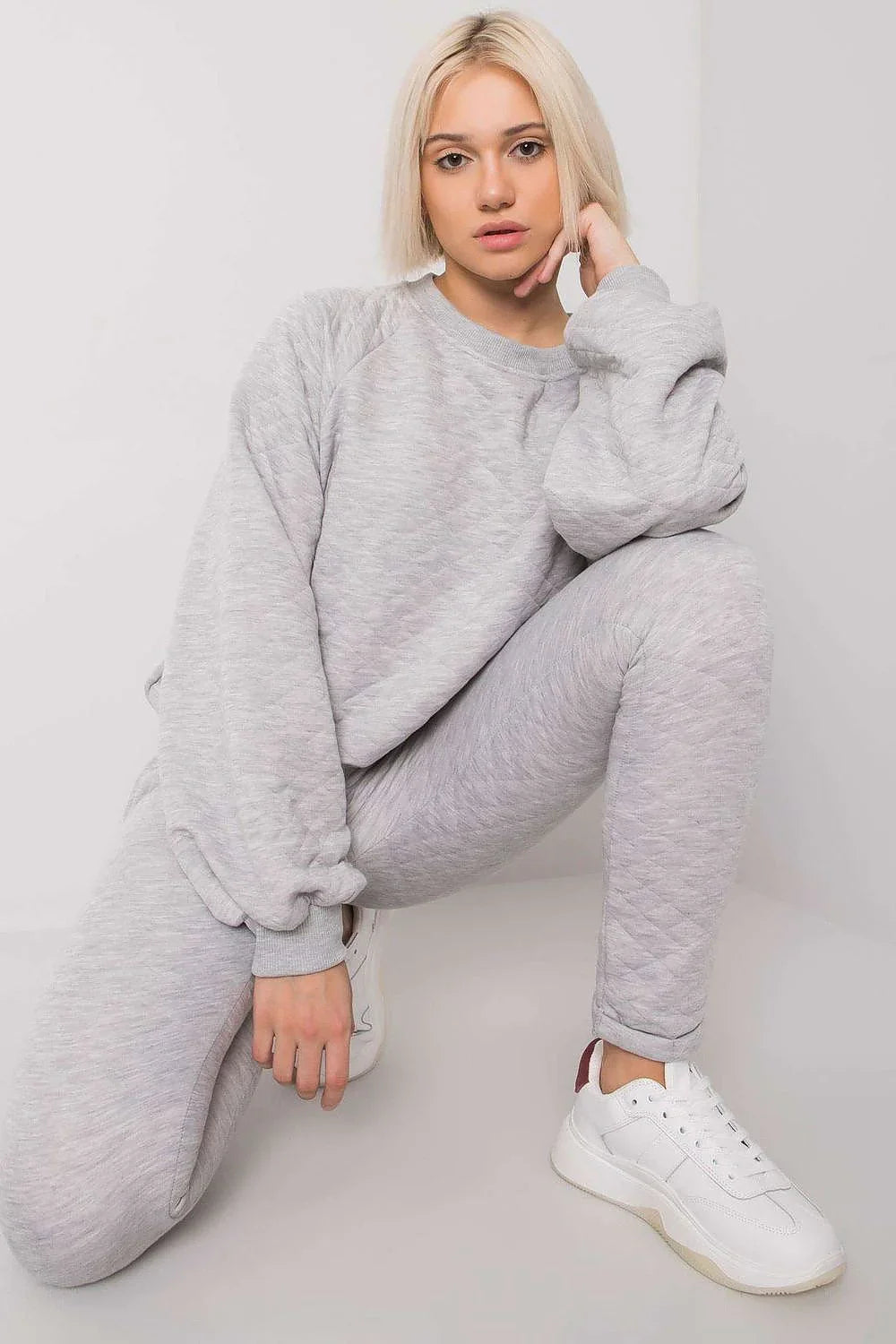 Women’s Textured Sweatshirt and Straight Leg Pants Set