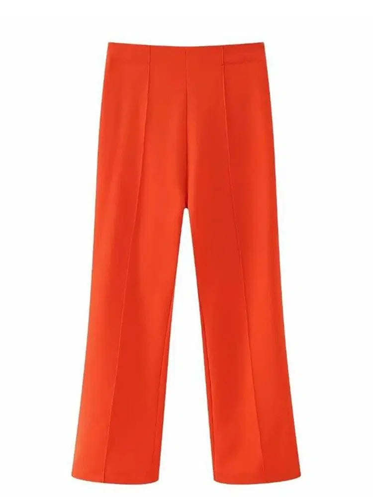 Chic Women's Pant Suit - Solid Single-Breasted