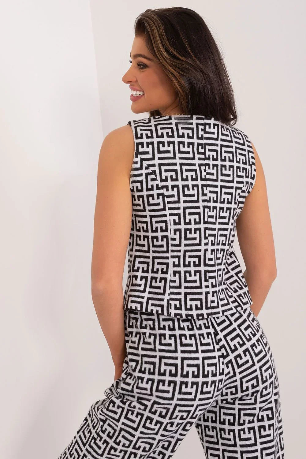 Women Suit Vest - Stretchable - Sleeveless Black