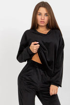 Women's Sweatshirt - V-neck With Regular Fit