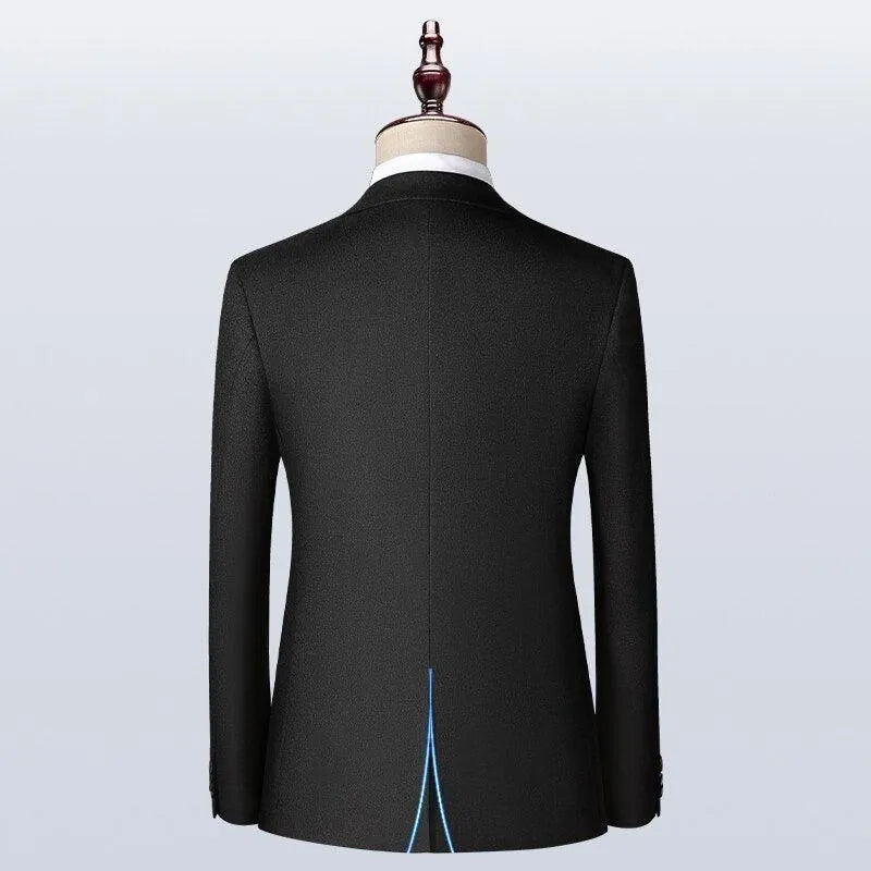 Elegant Men’s Tuxedo Suit - Solid Single-Breasted