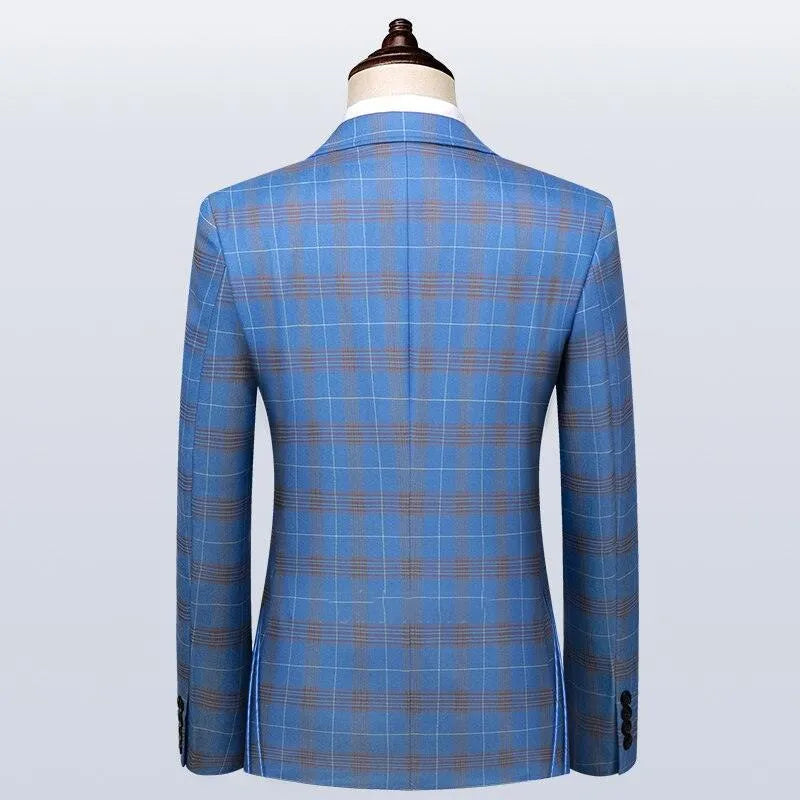 Elegant, Professional Men’s Suit - Plaid Double-Breasted