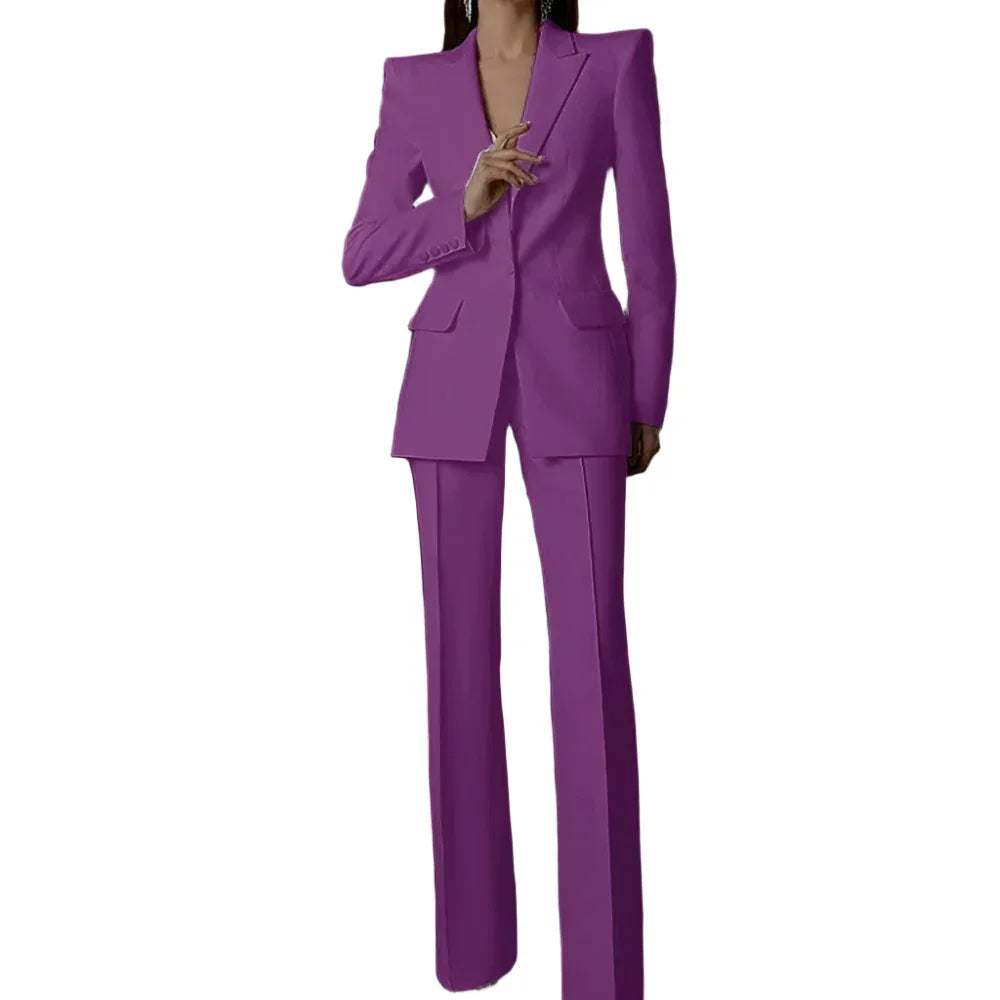 Elegant Women's Pant Suit - Solid Single-Breasted