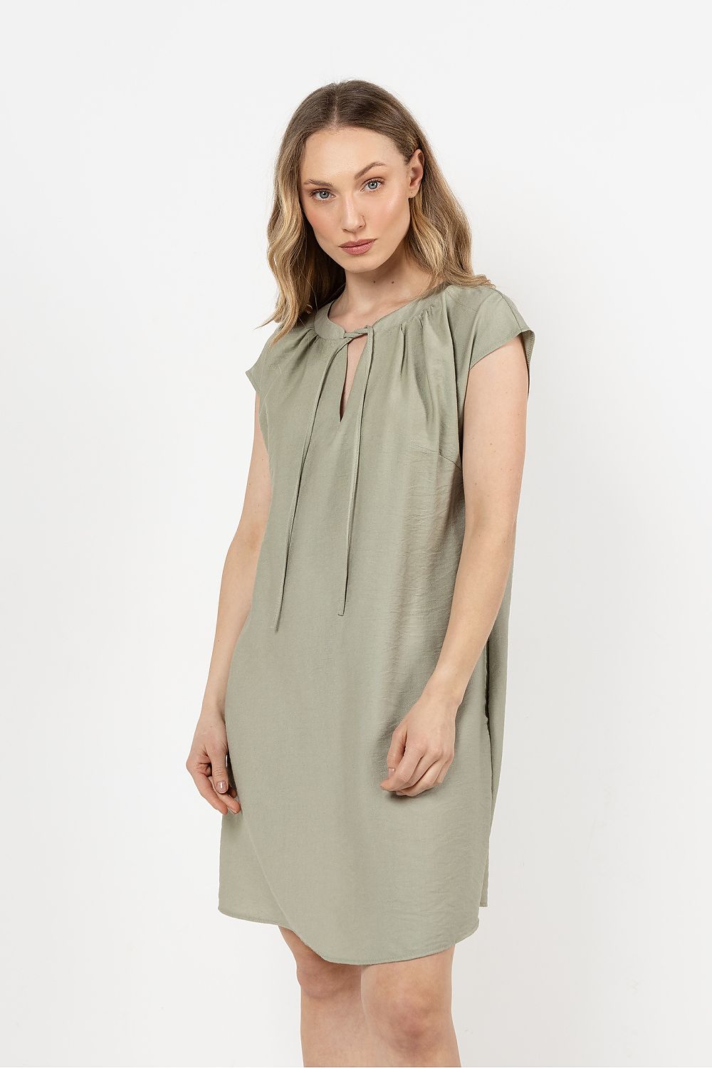 Knee Length Dress – Collar, Relaxed Cut, Pockets, Green – Daydress | GUOCALI