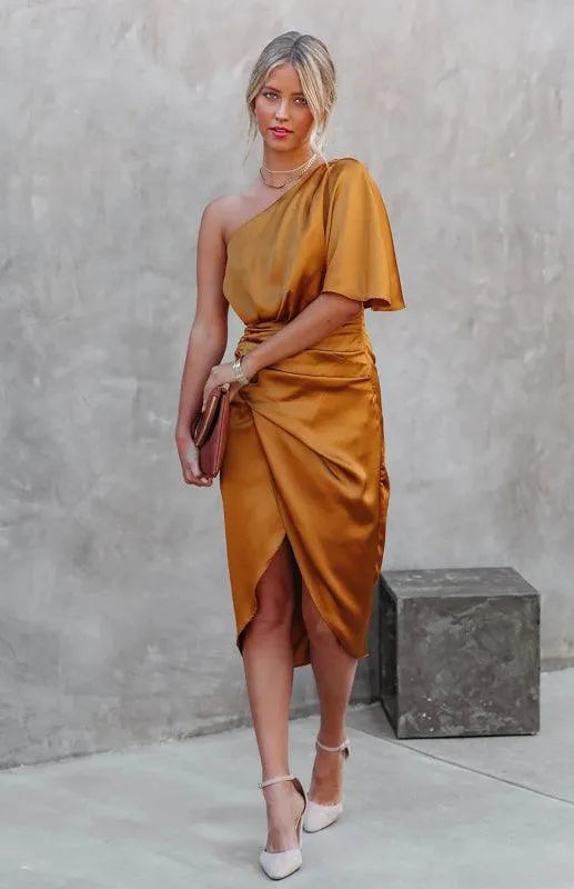 Sexy One Sleeve Irregular Pleated Party Dress