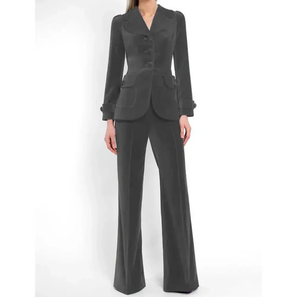 Elegant Women's Pant Suit - Solid Single-Breasted