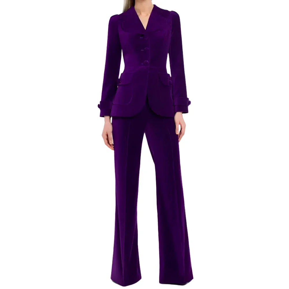 Elegant Women's Pant Suit - Solid Single-Breasted