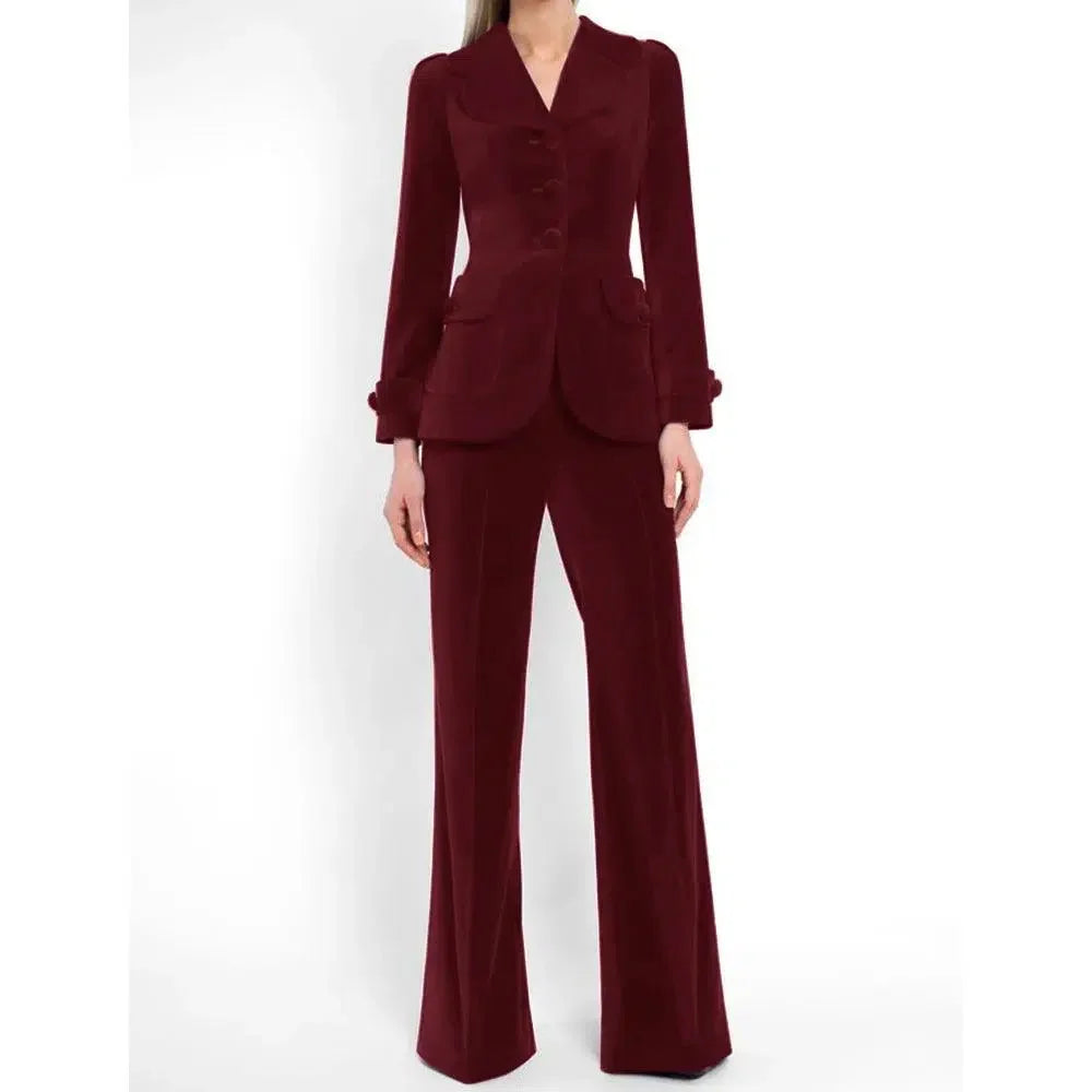 Elegant Women's Pant Suit - Solid Single-Breasted