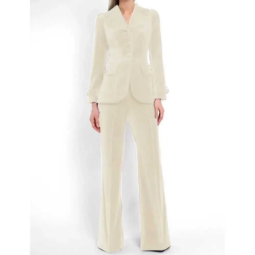 Elegant Women's Pant Suit - Solid Single-Breasted