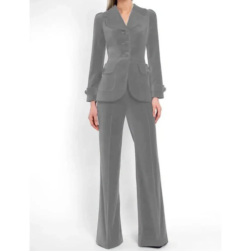 Elegant Women's Pant Suit - Solid Single-Breasted