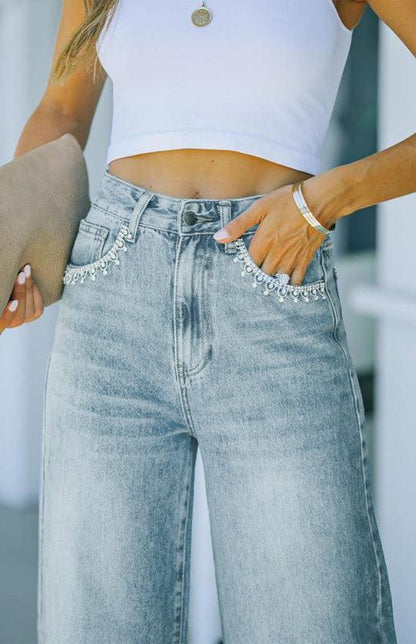 Chic Women’s Jeans – Mid-Rise Breathable Comfort