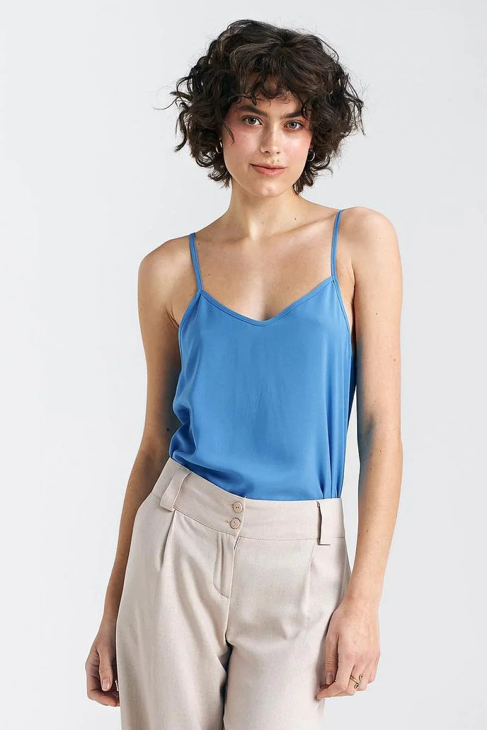 Women V-Neck Sleeveless T-Shirt – Lightweight