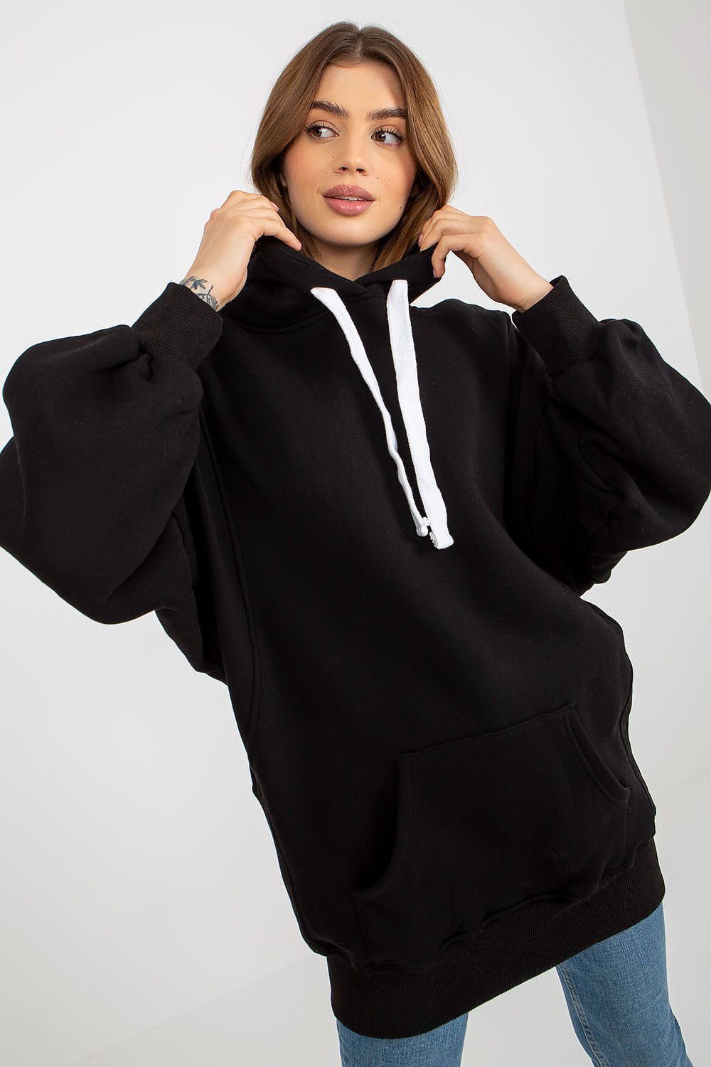 Women's hoodie black oversized longline front view