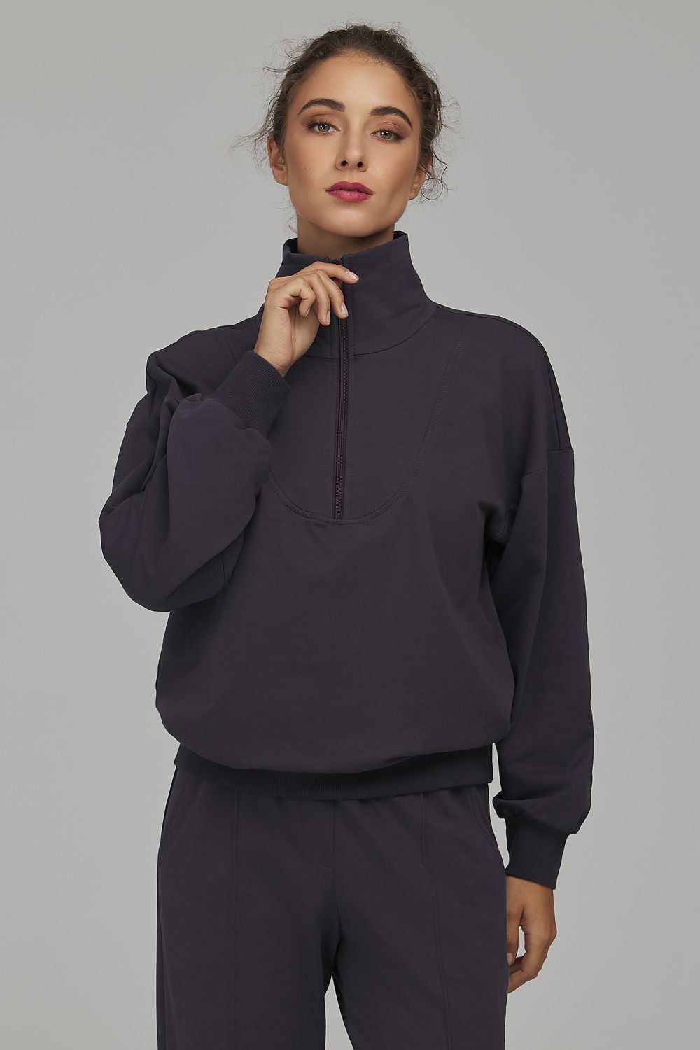 Women's Sweatshirt Mock Neck Half-Zip Relaxed Fit – Sweatshirt | GUOCALI – view 8